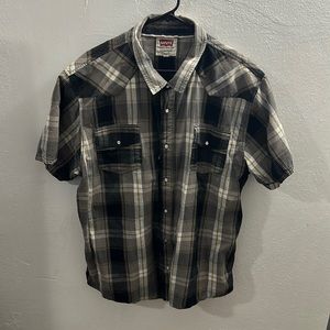 100% cotton men’s dress shirt